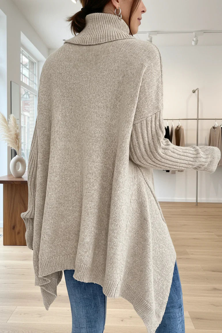 Brigitte - Cozy Oversized Turtleneck