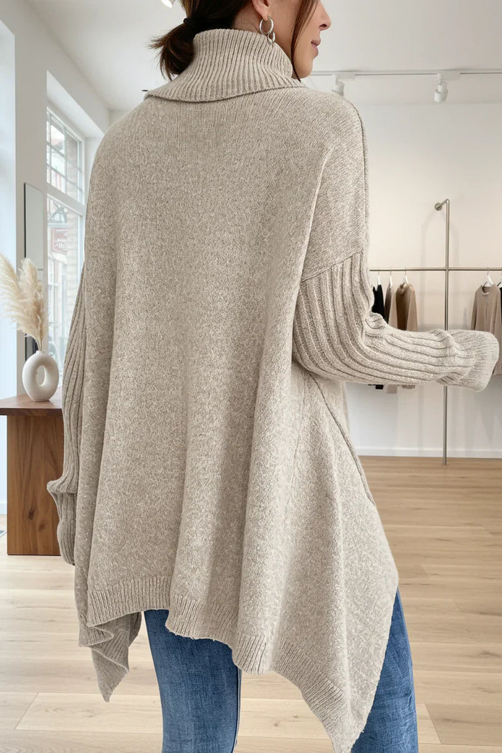 Brigitte - Cozy Oversized Turtleneck