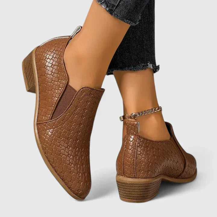 Violeandra - Chaussures Orthopédiques Élégantes