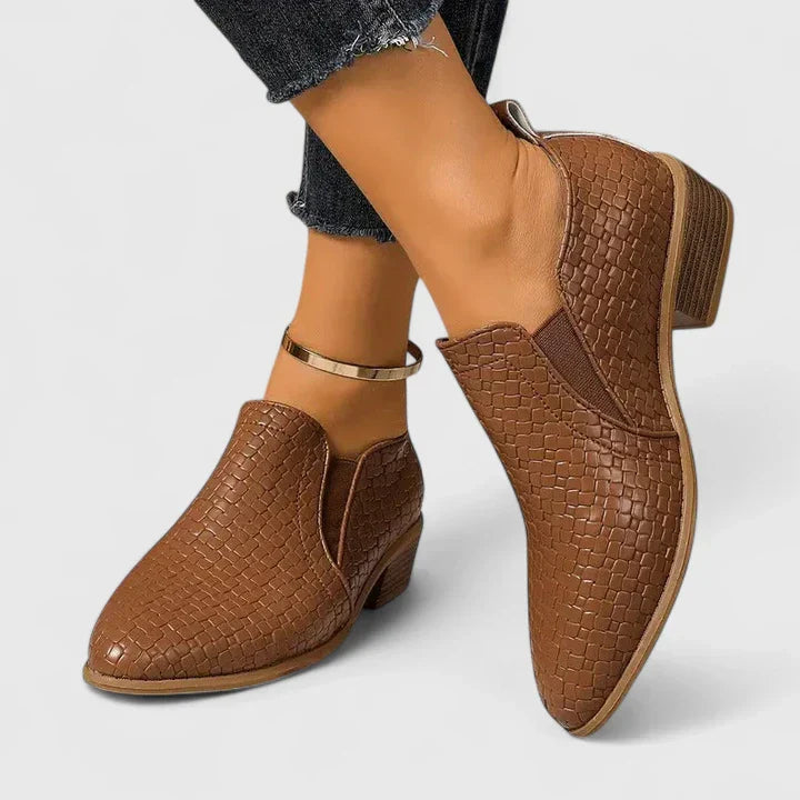 Violeandra - Chaussures Orthopédiques Élégantes