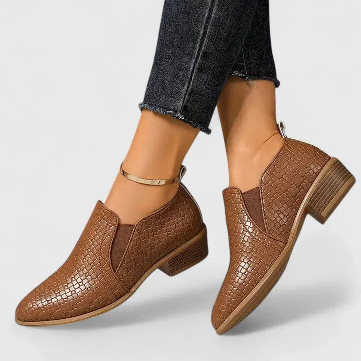 Violeandra - Chaussures Orthopédiques Élégantes